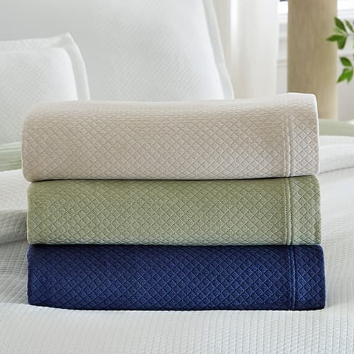 Rombo Coverlet