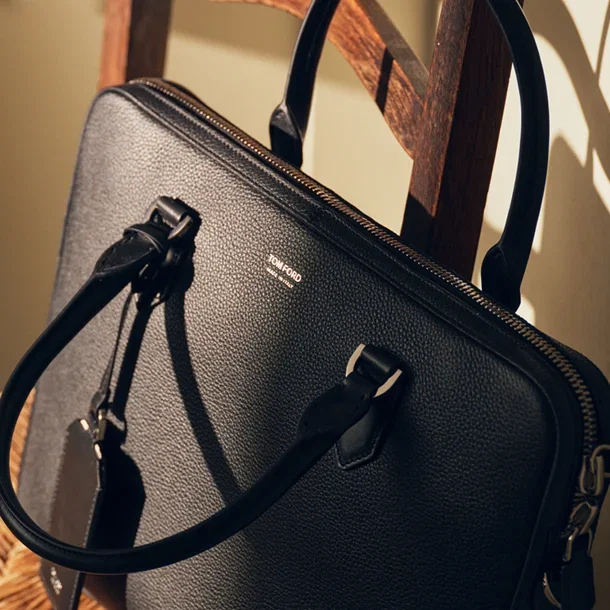 Why It’s Time To Carry A Briefcase Again