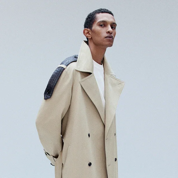 How To Wear A Trench Coat