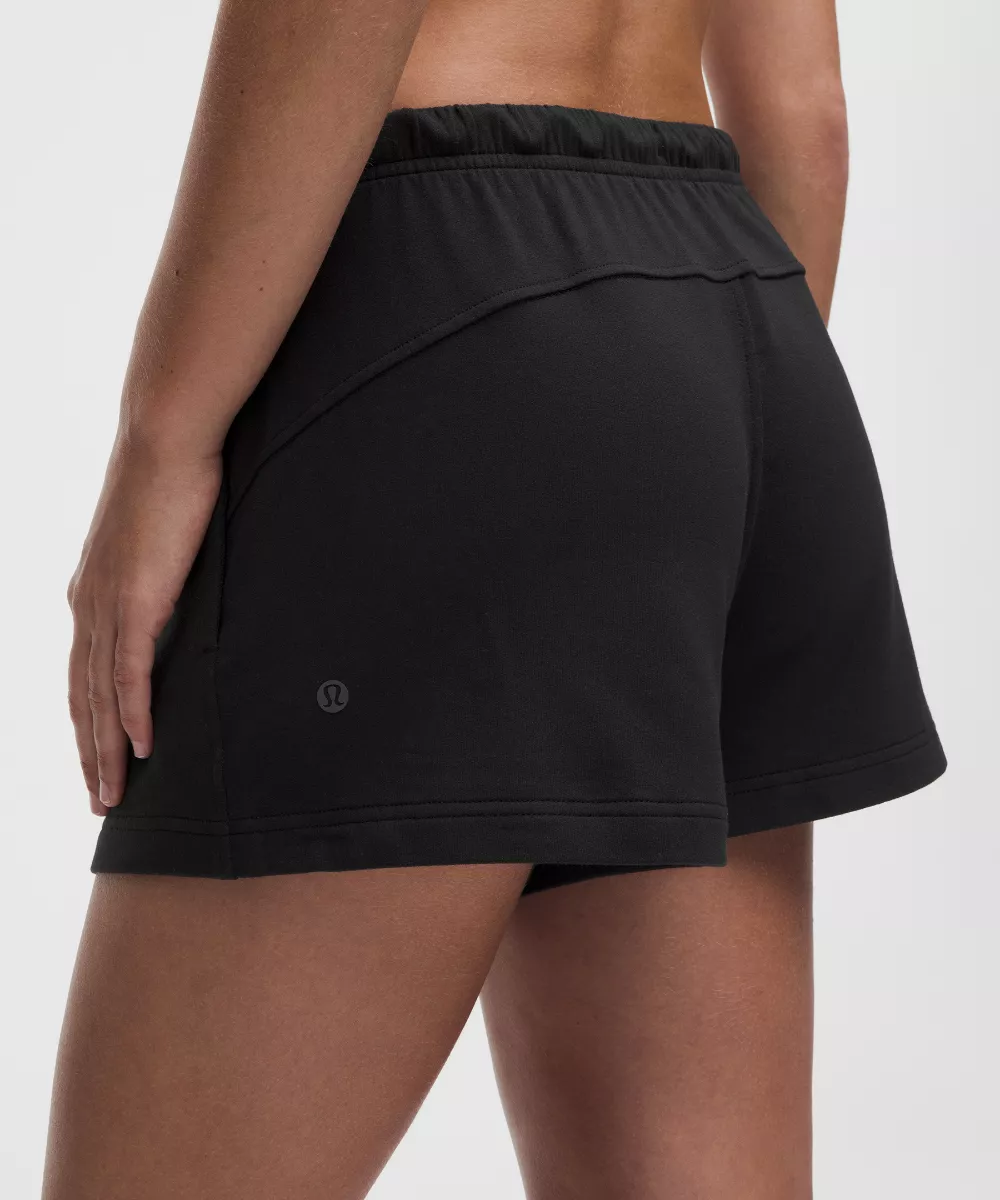 BeCalm Mid-Rise Short