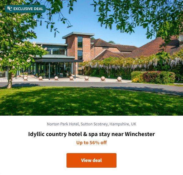 Idyllic country hotel & spa stay near Winchester