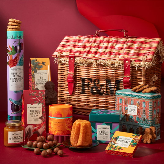 The Gingerbread House Hamper