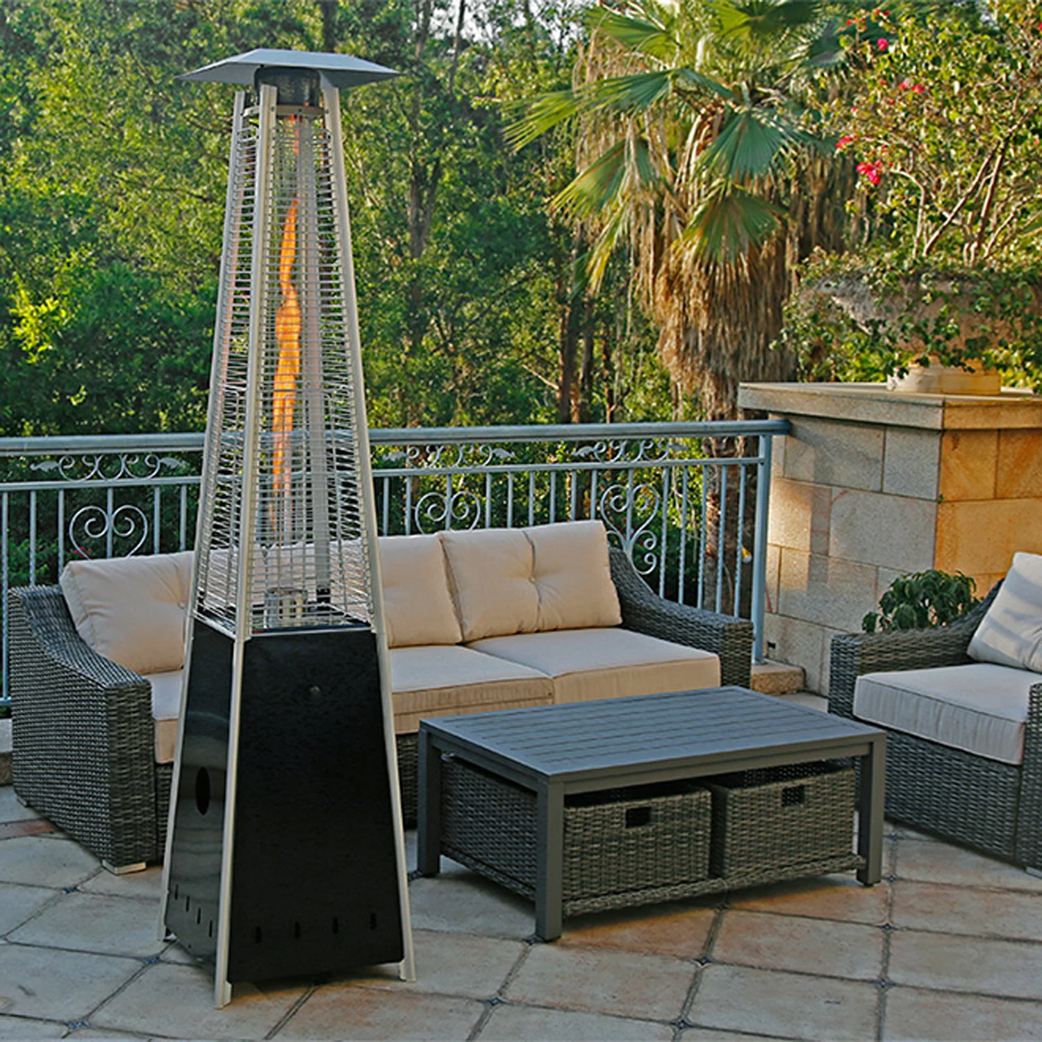 Image of 40,000 BTU Pyramid Floorstanding Patio Heater