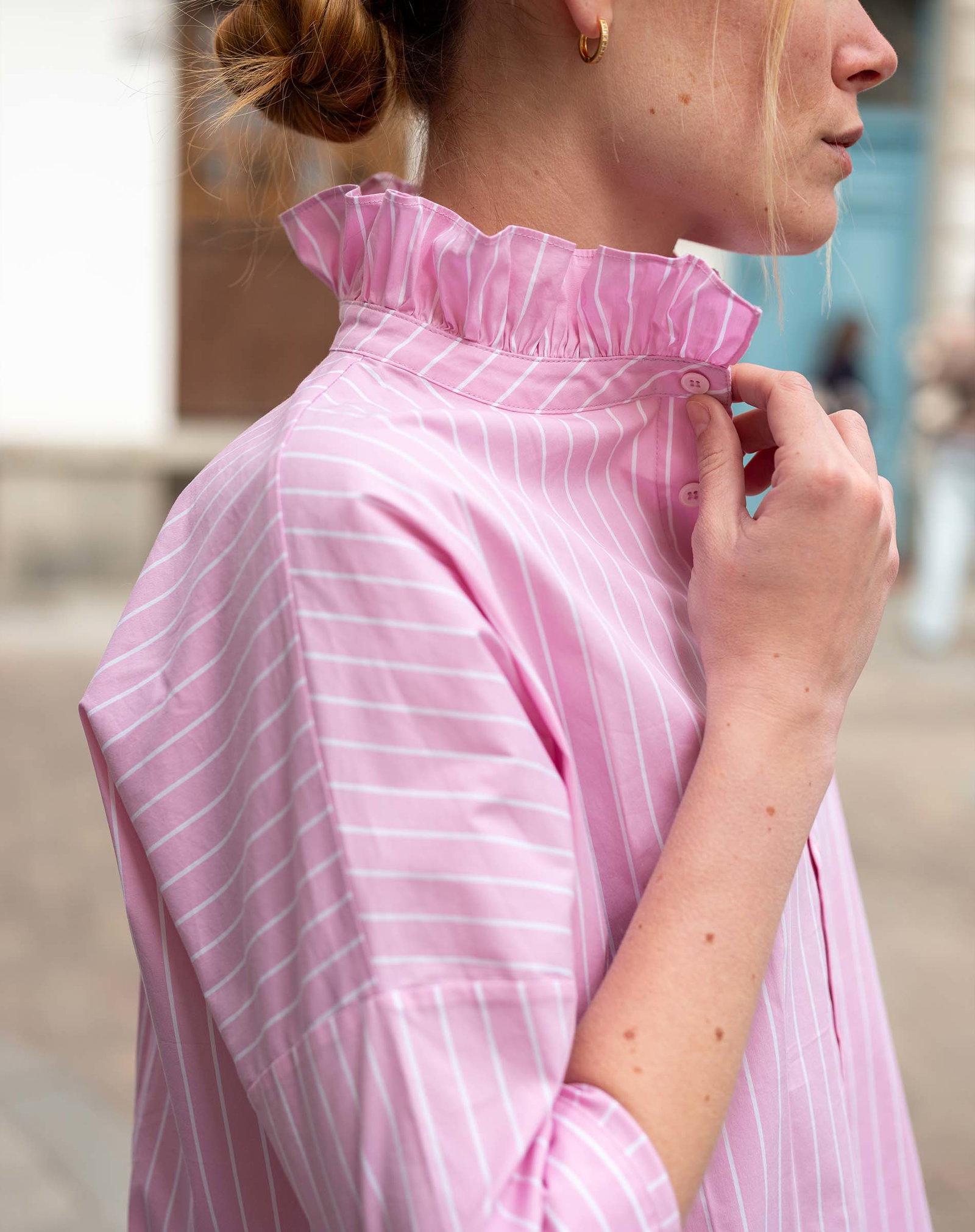 Emerson Elizabethan Collar Top - Rose Pinstripe