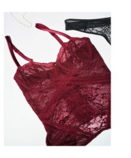 Scottie Dark Red 3