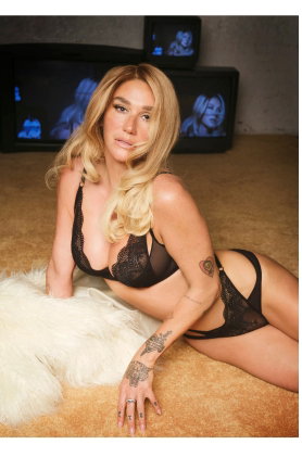 Kaia Black 2 1