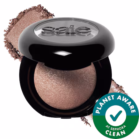 SuperSuede Baked Eyeshadow with 16hr Wear