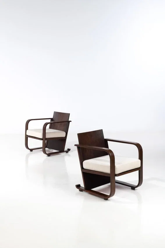 Giuseppe Pagano (1896-1945) Pair of armchairs