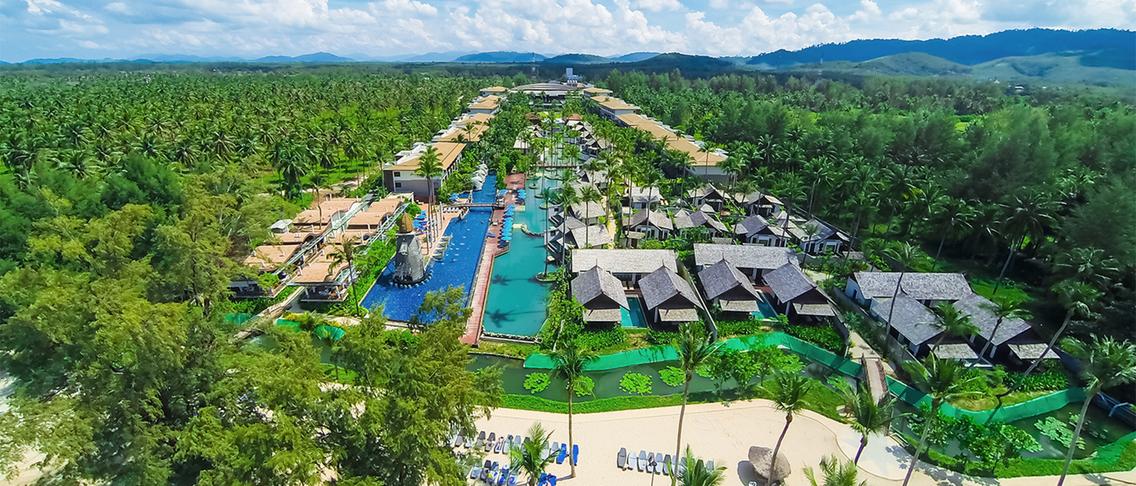 Khao Lak Beachfront Escape with Daily Breakfast, Daily Lunch or Dinner & Nightly Cocktails