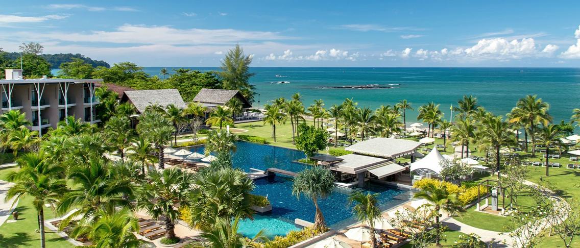 Khao Lak Beachfront Oasis with Daily Breakfast, Daily Lunch or Dinner & Free-Flow Cocktail Hour