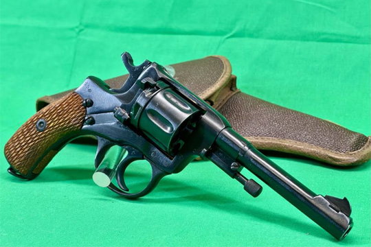 Nagant 1895 Revolver
