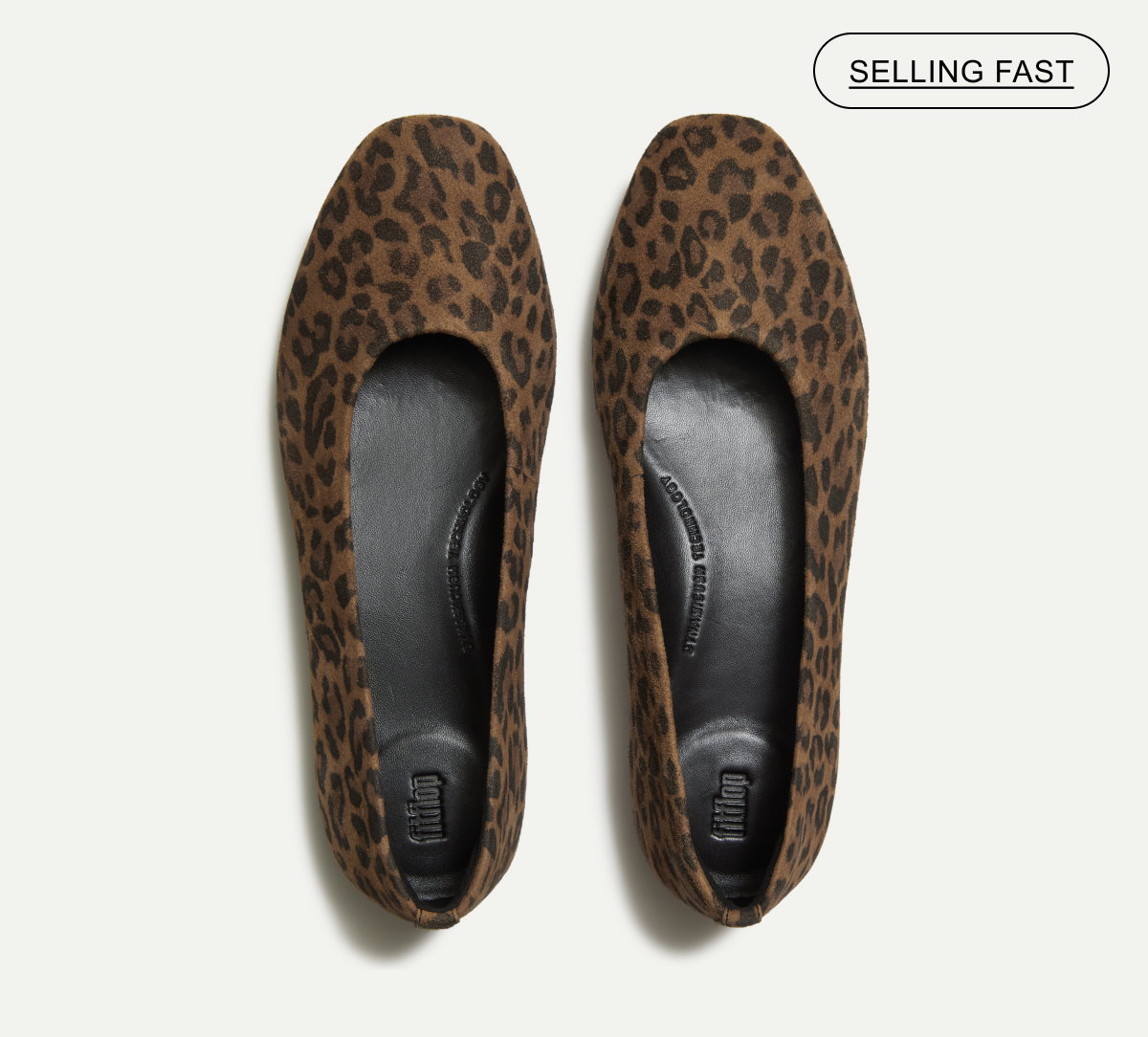 DELICATO Suede Ballerinas