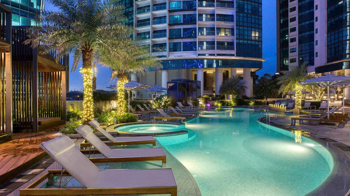 Kuala Lumpur Luxury with Daily Breakfast, Club Lounge Access, Two-Hour Free-Flow Drinks & Massages