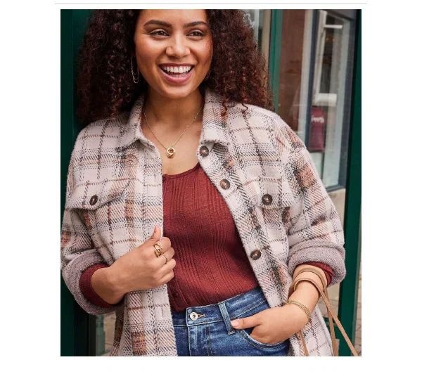 Model wearing maurices clothing.