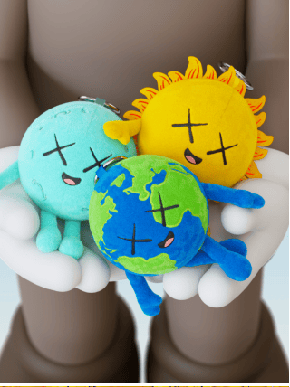 banner2kaws0and0universe