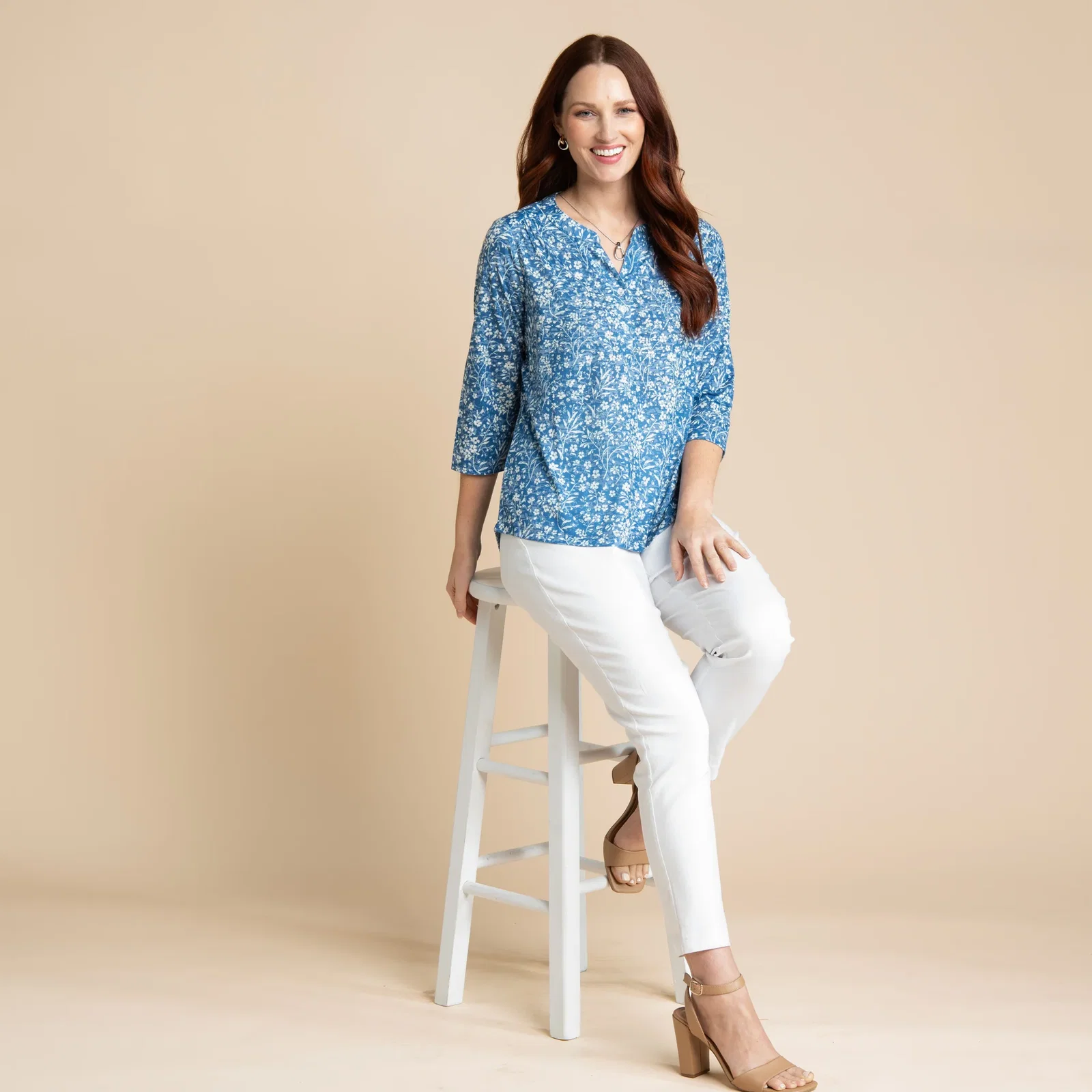 Image of Embellished Ditsy Floral Print 3/4 Sleeve Burnout Tee