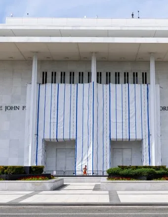 Embattled Kennedy Center Warns of Bankruptcy, Closure—and Other Art World Matters