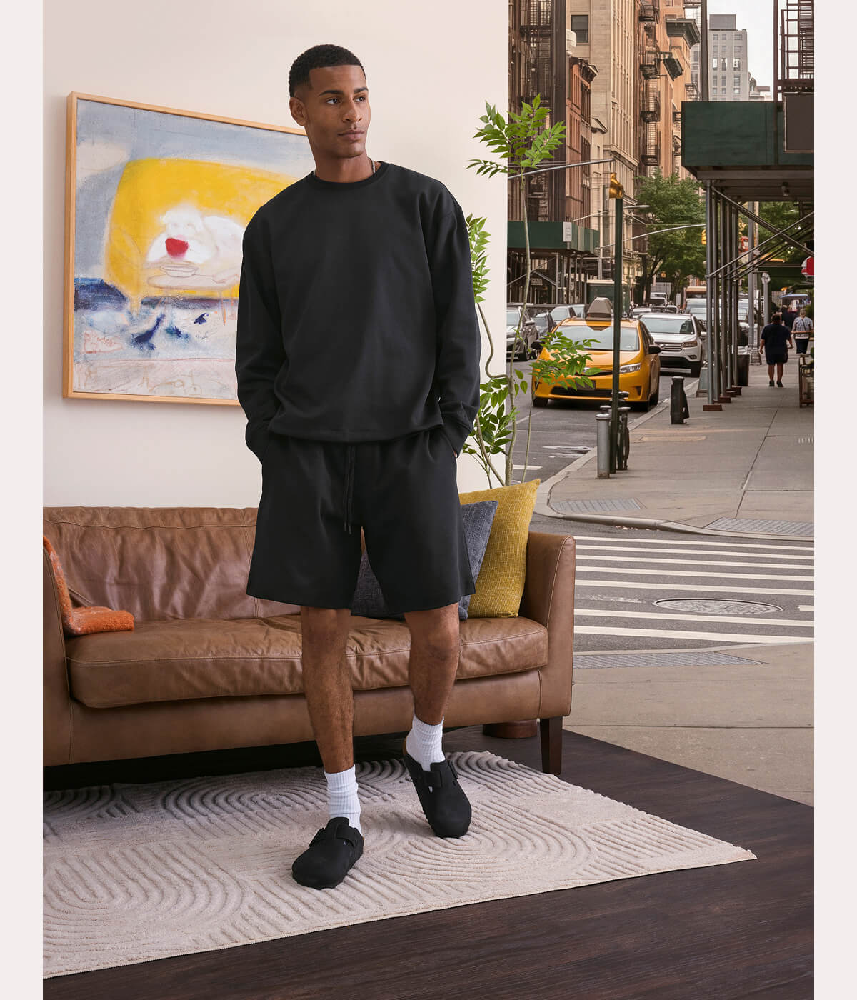Off Duty Lounge in Black