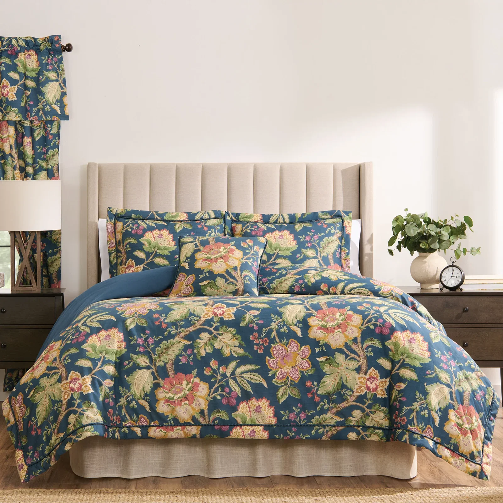 Rose Tree Secret Garden Floral 4 Piece Comforter Set