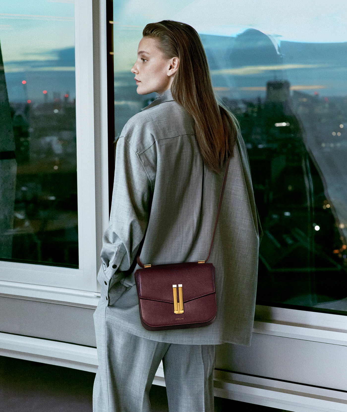 the vancouver burgundy small grain