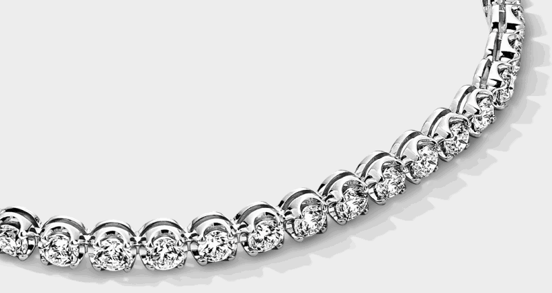 White gold and diamond tennis necklace.