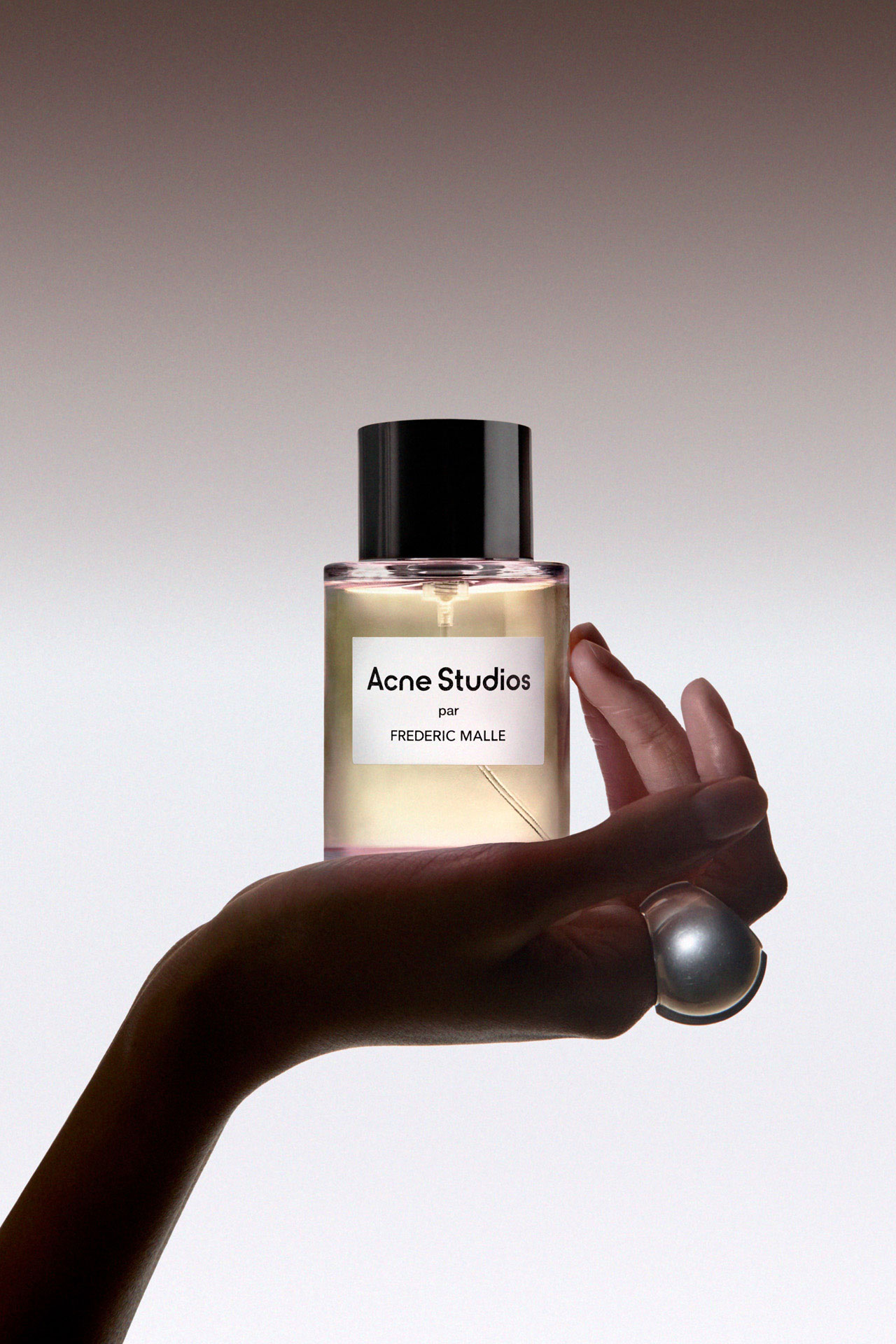 Acne Studios par Frédéric Malle