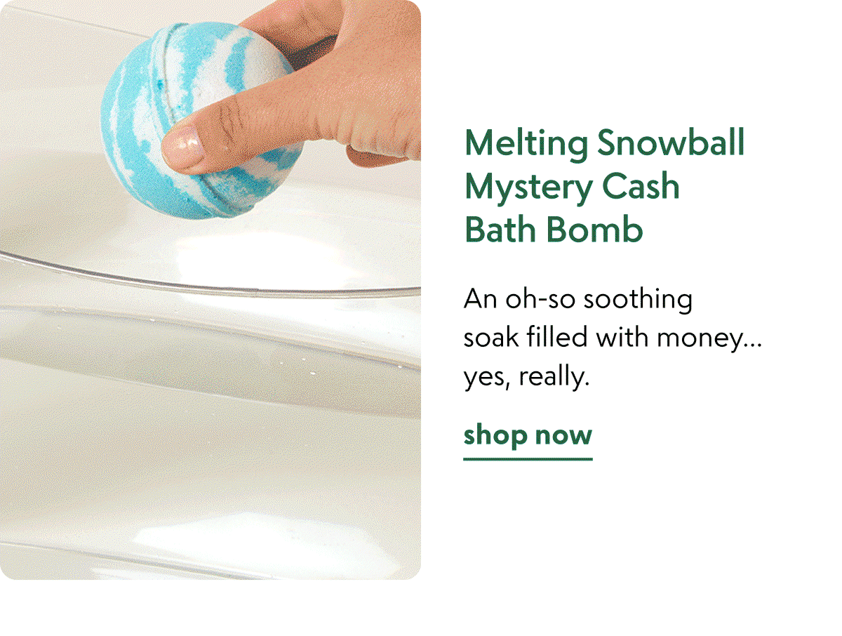 melting-snowball-mystery-cash-bath-bomb