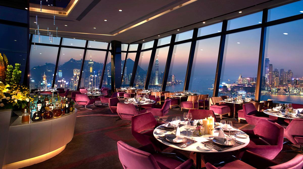 Hong Kong Harbourside Luxury with Club Lounge Access, Daily Breakfast & Nightly Free-Flow Cocktails