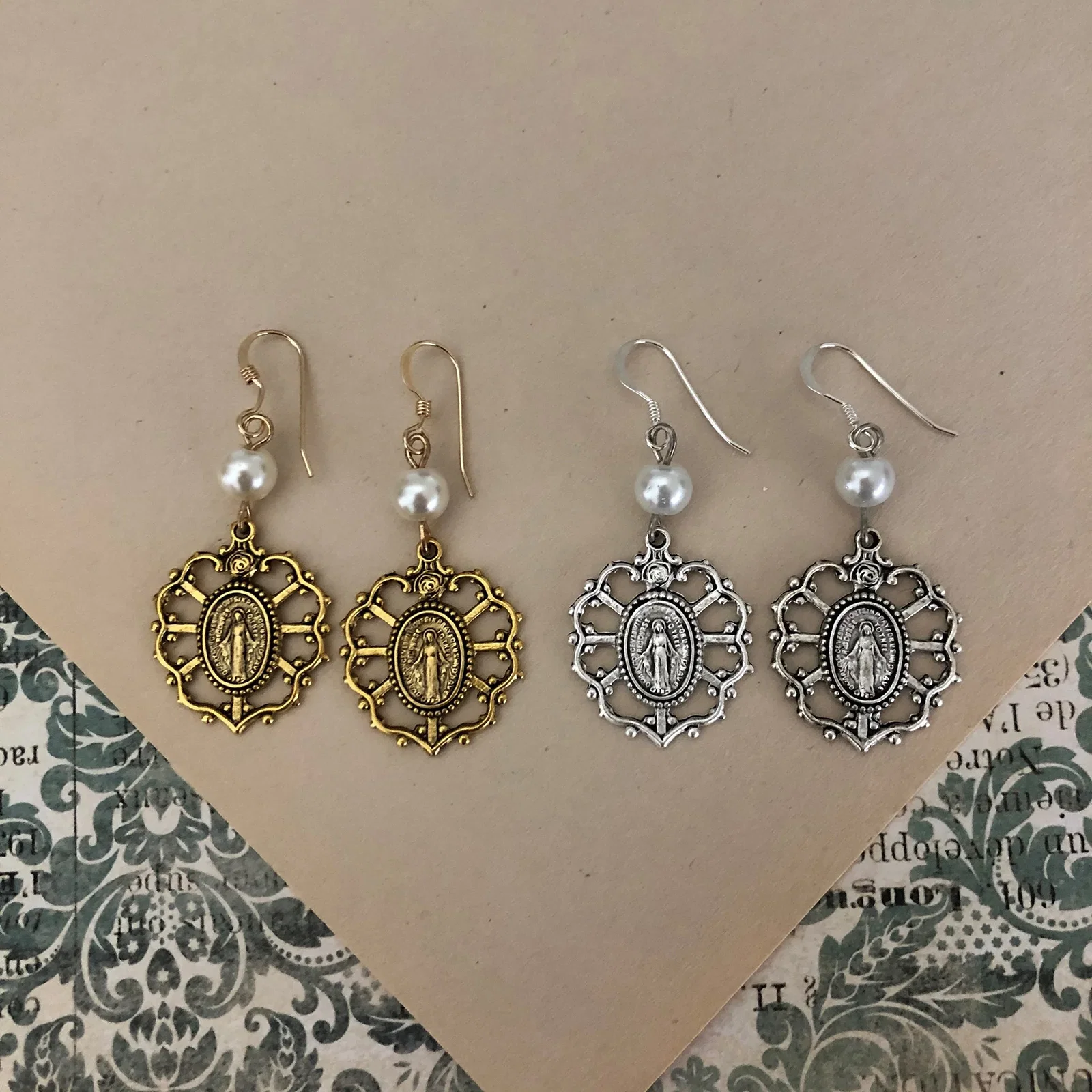 Gold or Silver Vintage Marian Earrings