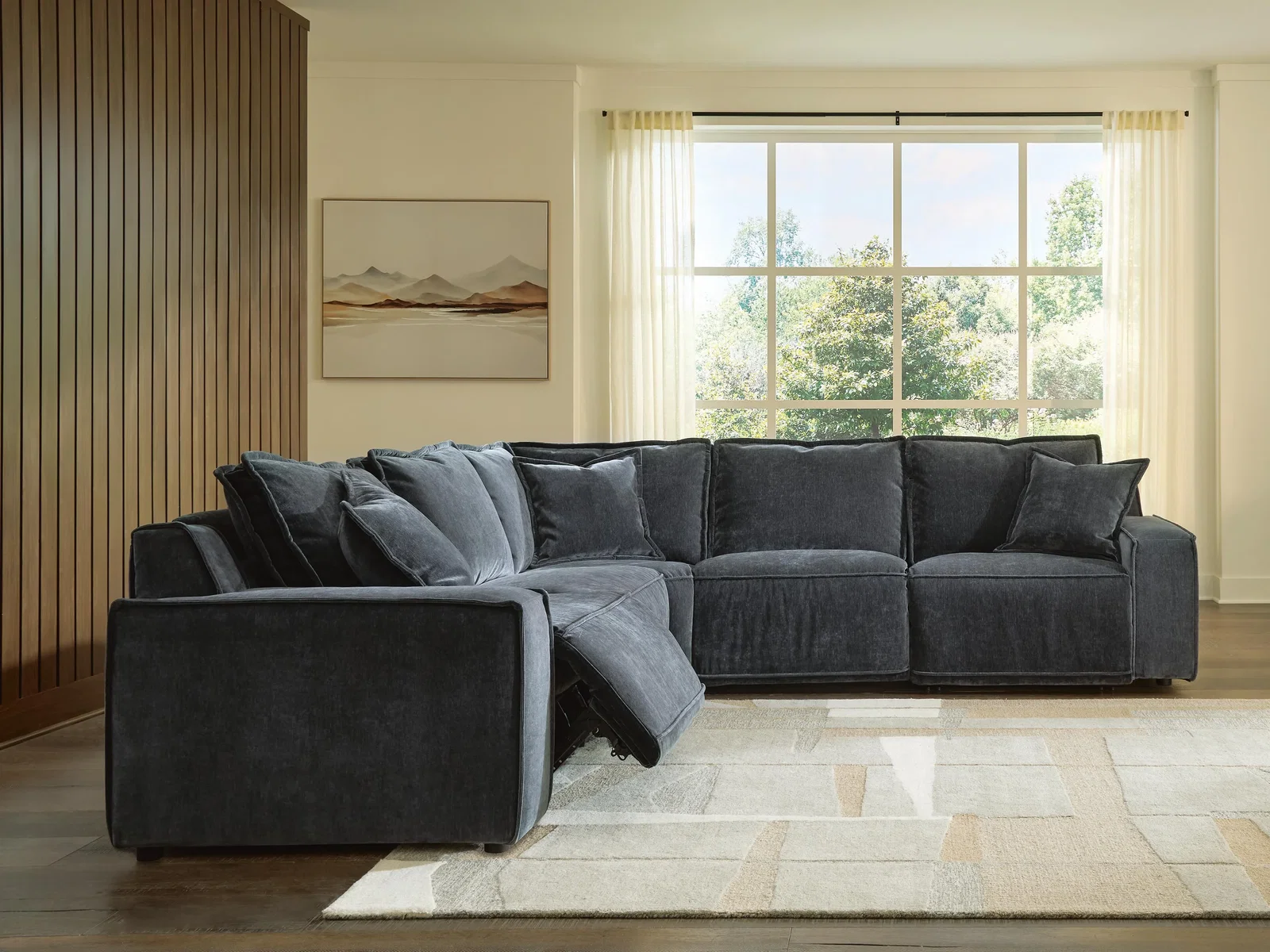 Ashley® Renlee 5-Piece Power Reclining Sectional