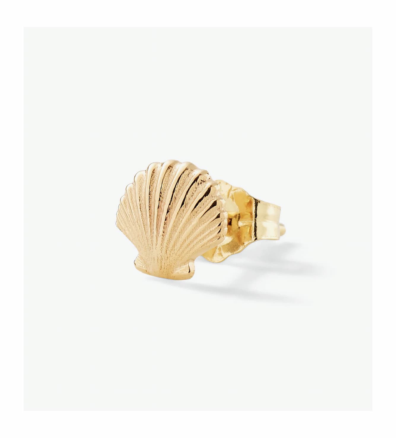 Seashell Stud