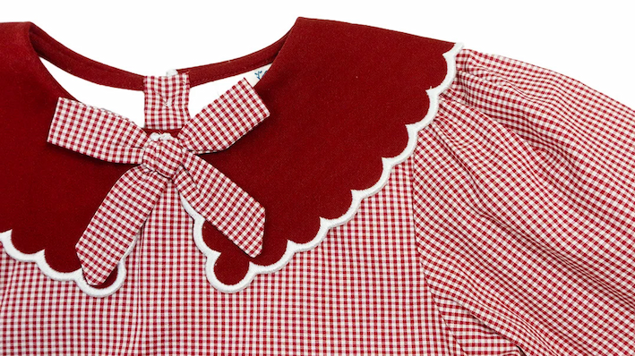 Cardinal Scalloped Collar Collection