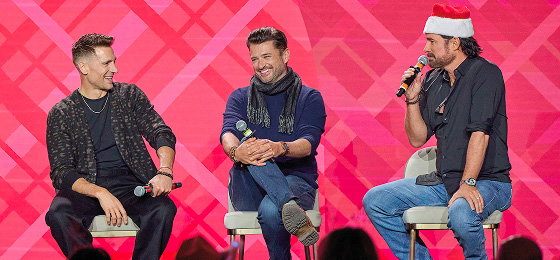 See which Hallmark Stars are attending each weekend.