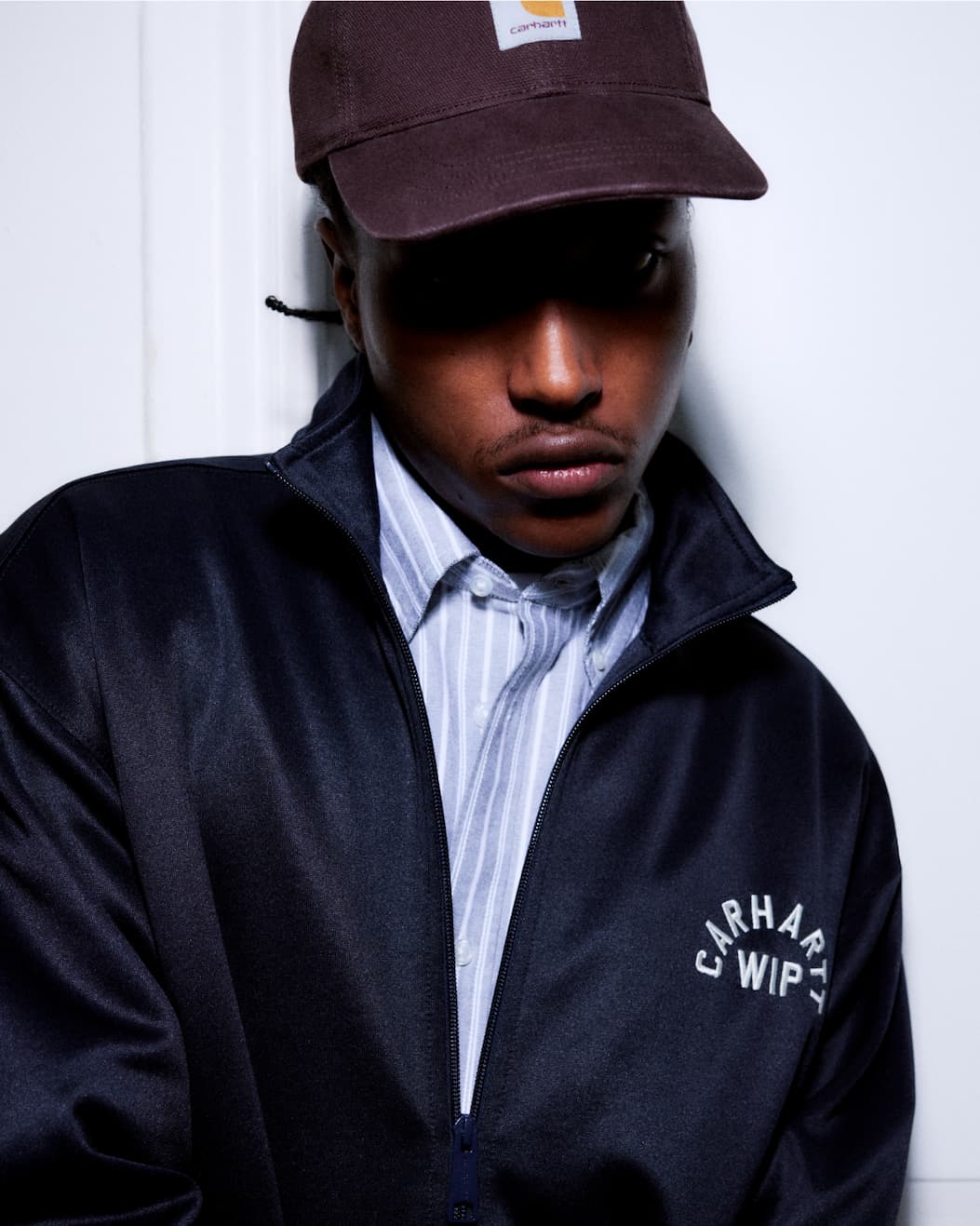 Carhartt WIP Under the Arch - 1