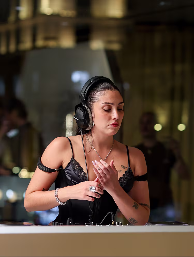 Lola Leon at the Swarovski Classica launch party