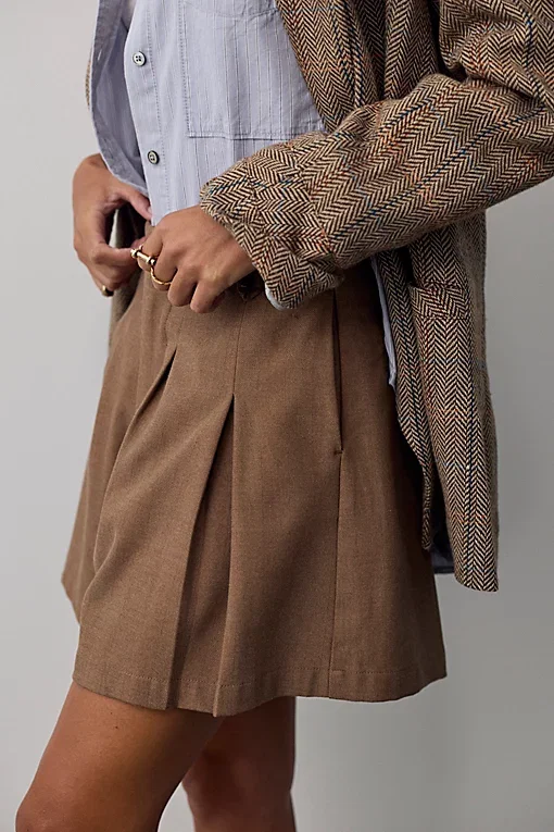 At Bay Trouser Shorts