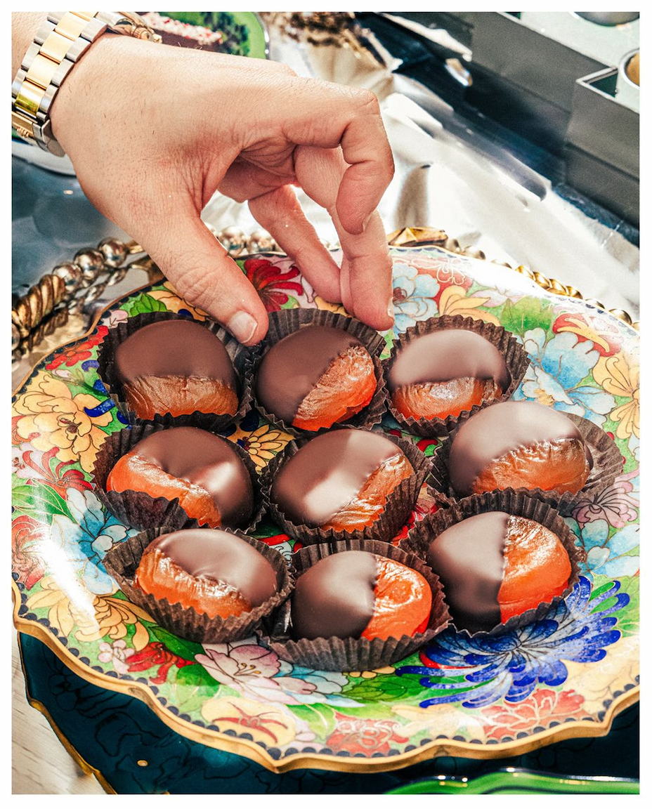 Chocolate Apricots