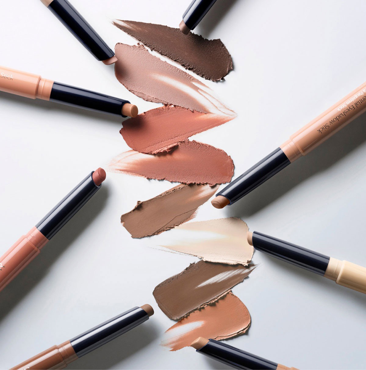 The-essential-eyeshadow-stick