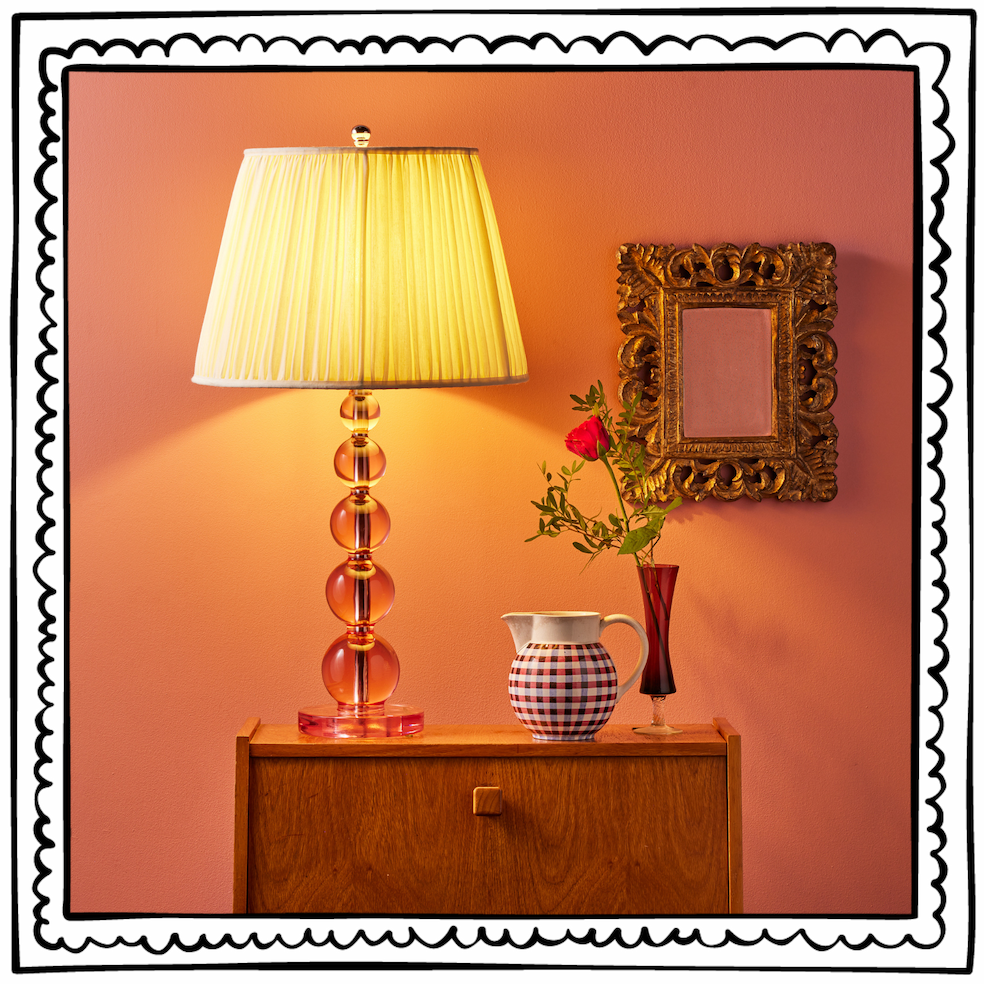 aurora table lamp in blush pink resin