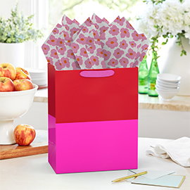 Red and pink gift bag.