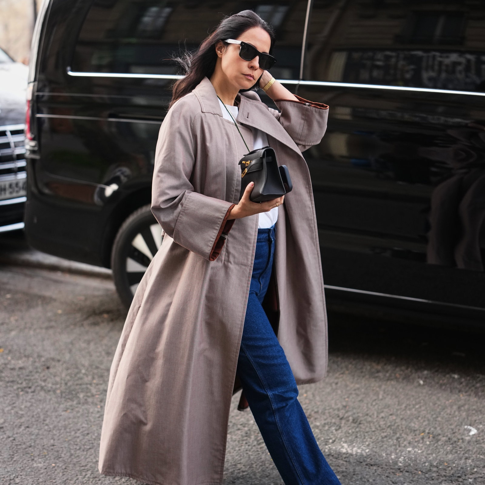 The 8 Pieces You Need to Build a French Girl Capsule Wardrobe