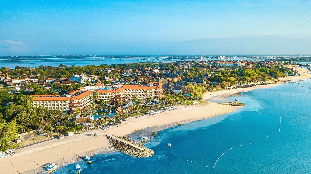 Nusa Dua All-Inclusive Beachfront Indulgence with Unlimited Dining & Free-Flow Drinks