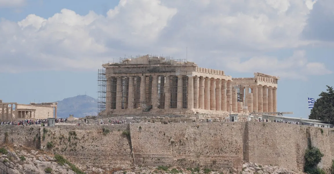 A Mathematician Just Debunked a Parthenon Myth
