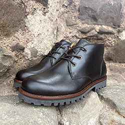 Shop Le Chameau La Chukka Cuir Chukka Boot Marron Fonce