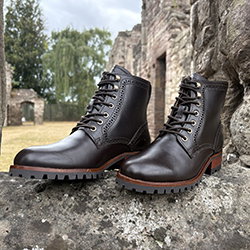 Shop Le Chameau Womens Artemis Cuir Ankle Boot Marron Fonce