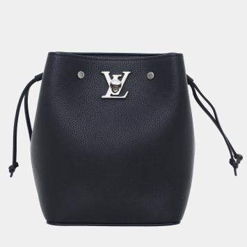 Nano LockMe Black Leather Buck