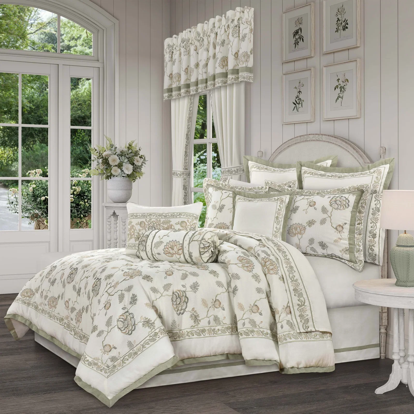 Fairview Sage 4 Piece Comforter Set