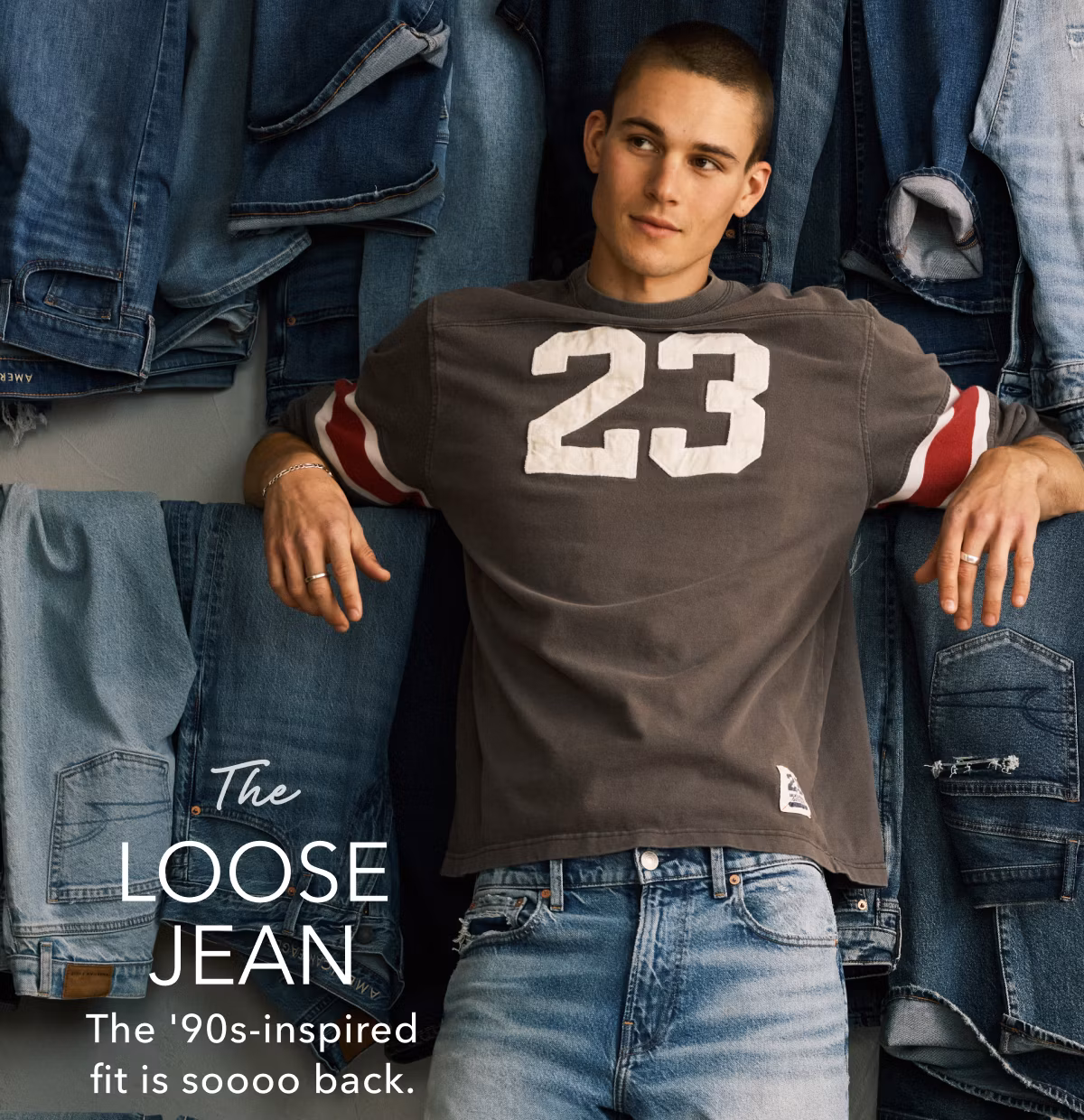 The Loose Jean | The '90s-inspired fit is soooo back.