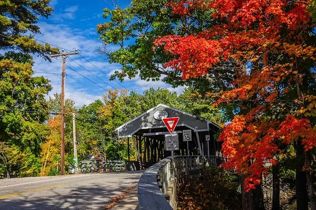 Why Retirees Are Choosing the White Mountains for an Active, Tranquil