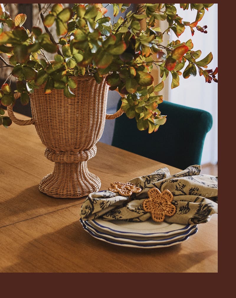 Shop Decor and Tabletop